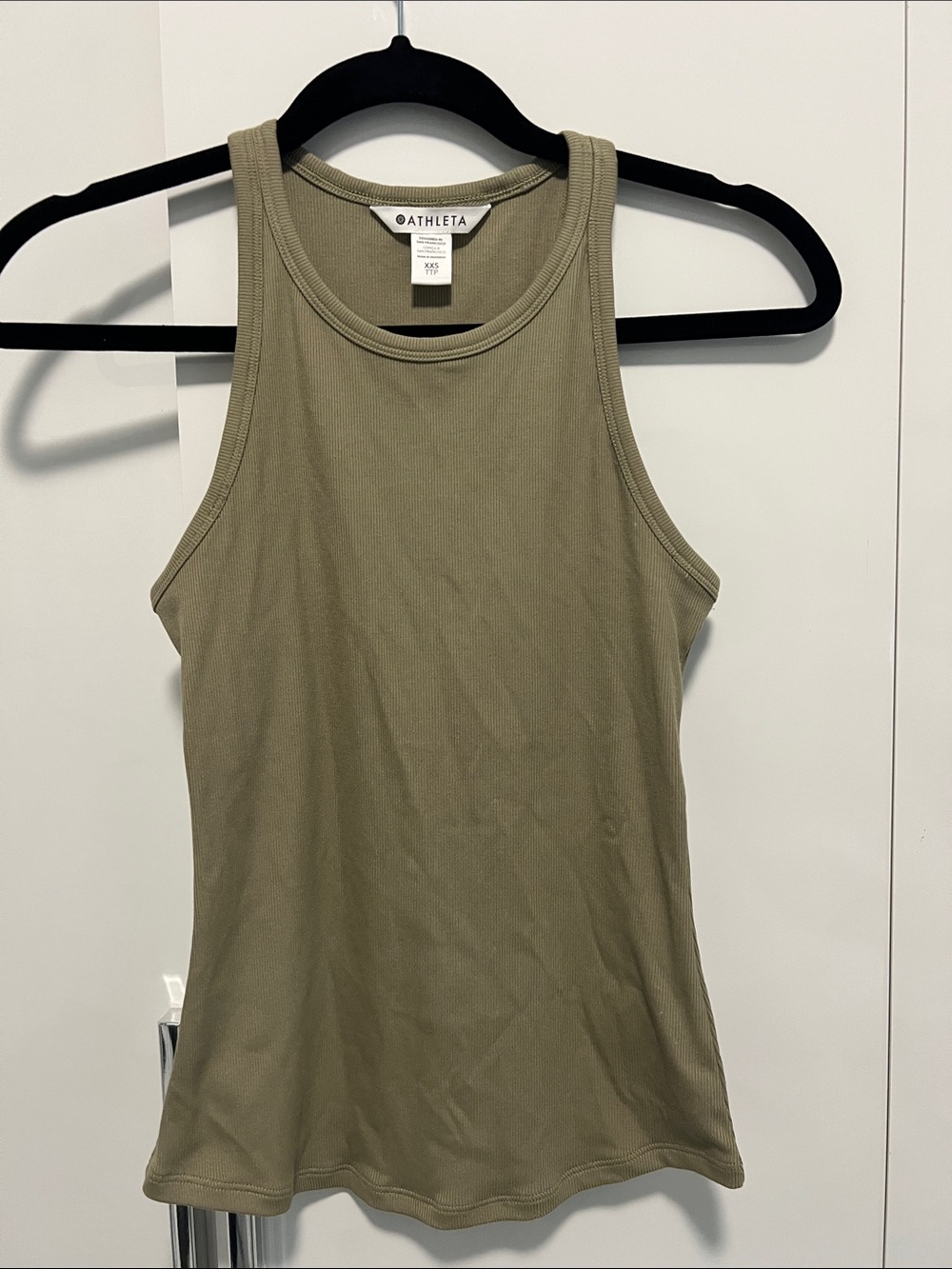 Athleta Women's Olive Green Rib Tank Top Sz XXS . Mint condition.